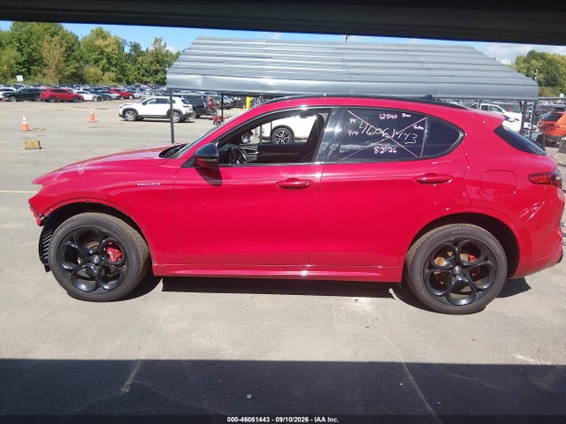 2022 ALFA ROMEO STELVIO VELOCE TI AWD 15