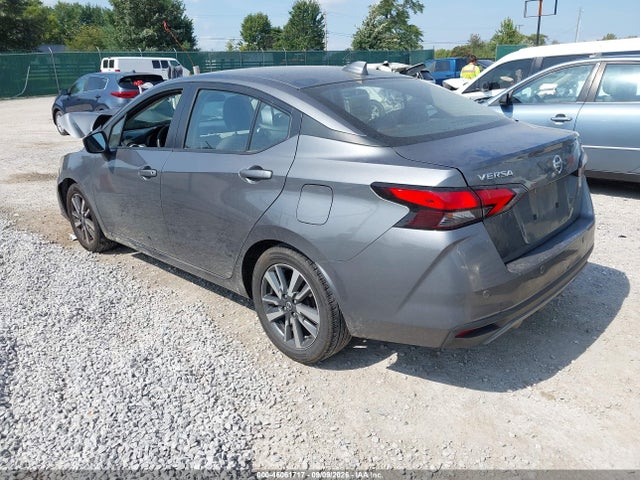 2021 NISSAN VERSA SV XTRONIC CVT 3
