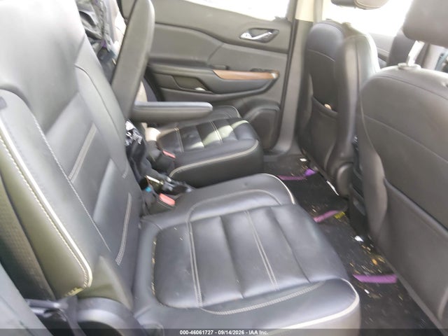 2019 GMC ACADIA DENALI 8