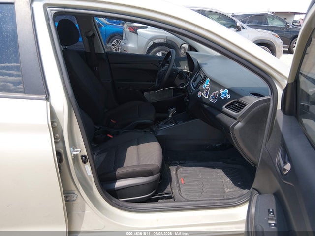 2019 HYUNDAI ACCENT SE 5