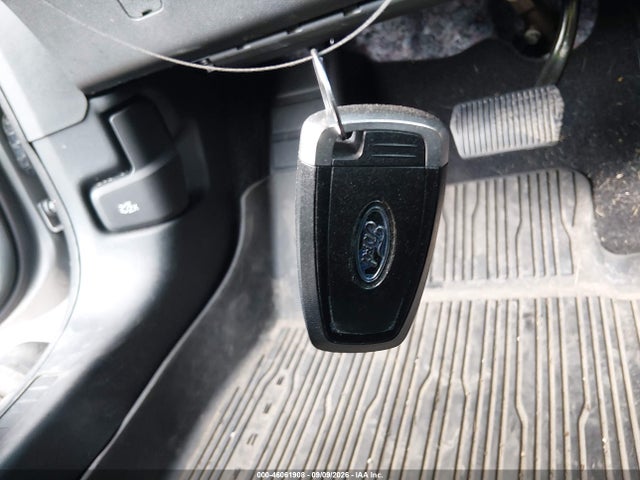 2023 FORD ESCAPE PLATINUM 11