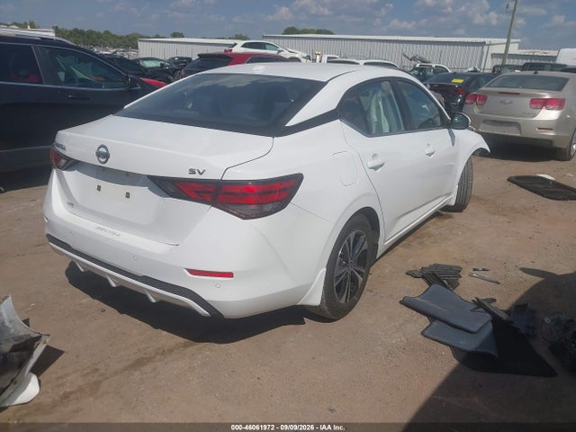 2022 NISSAN SENTRA SV XTRONIC CVT 4
