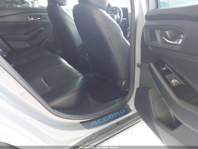 2023 HONDA ACCORD HYBRID TOURING 8
