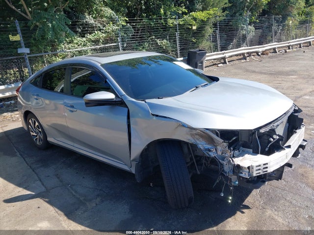 2018 HONDA CIVIC EX 14