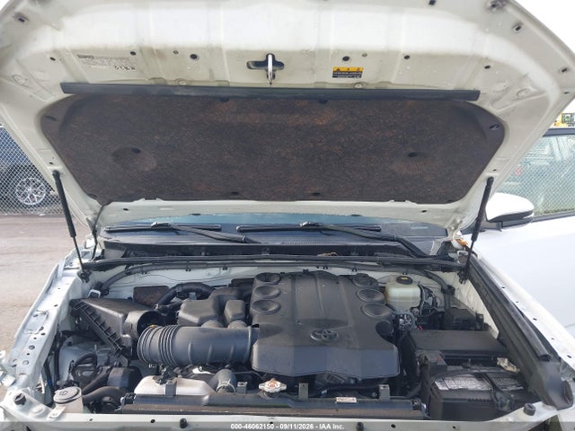 2022 TOYOTA 4RUNNER SR5 PREMIUM 10