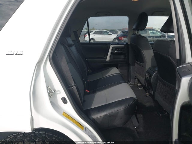 2022 TOYOTA 4RUNNER SR5 PREMIUM 8