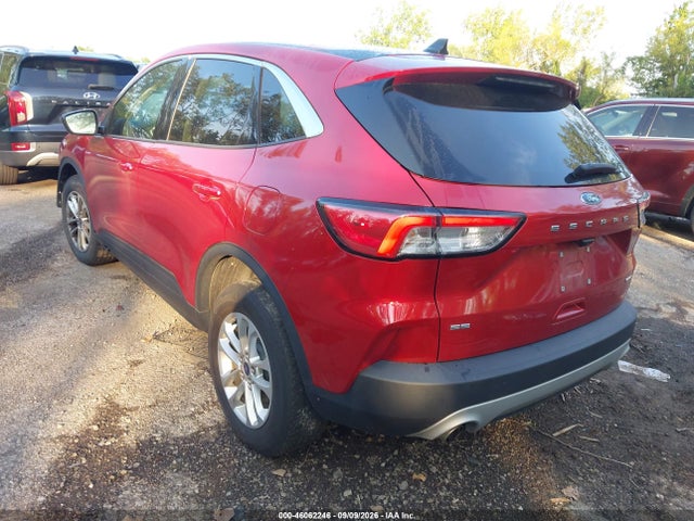 2022 FORD ESCAPE SE 3