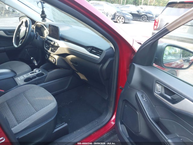 2022 FORD ESCAPE SE 5