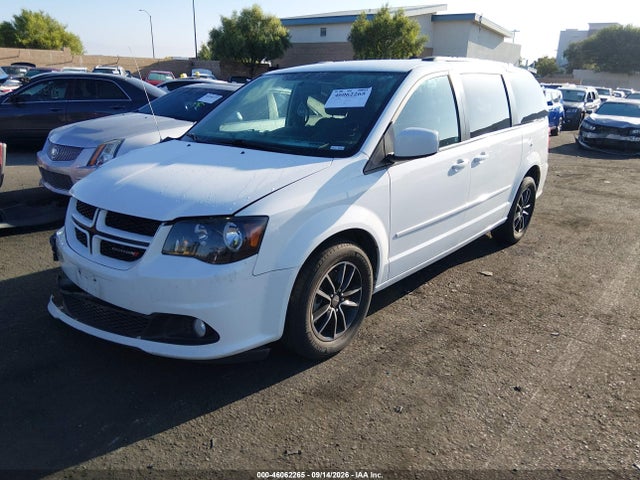 2017 DODGE GRAND CARAVAN GT 2