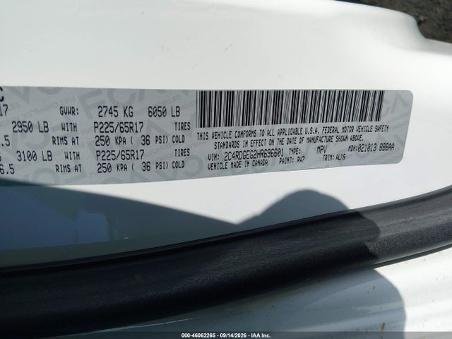 2017 DODGE GRAND CARAVAN GT 9