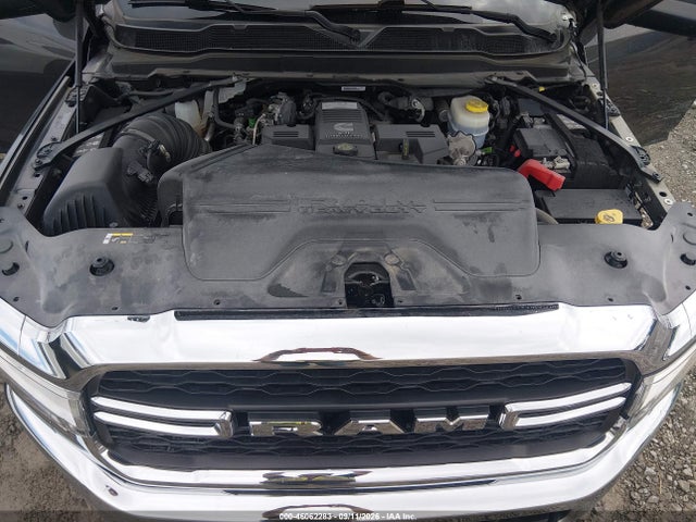 2022 RAM 2500 TRADESMAN 4X4 6'4 BOX 10