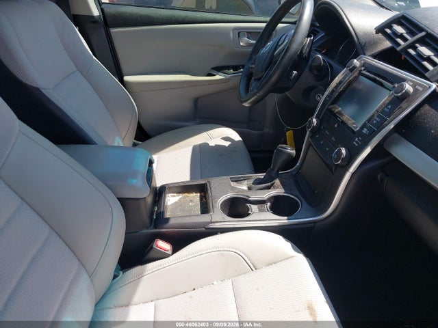 2017 TOYOTA CAMRY SE 5