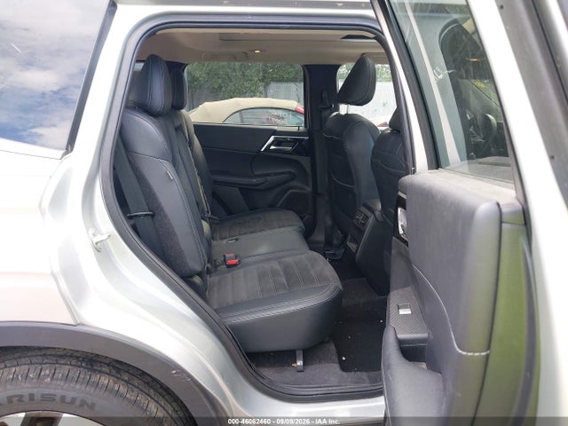 2023 MITSUBISHI OUTLANDER SE 2.5 S-AWC 8