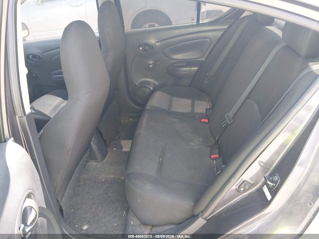 2015 Nissan VERSA 1.6 S 照片 8