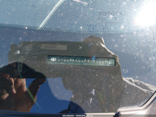 2023 TOYOTA SIENNA LIMITED 9