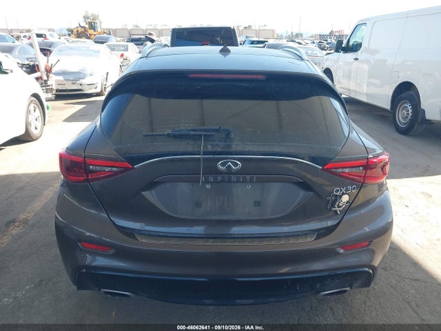 2018 INFINITI QX30 PREMIUM 17