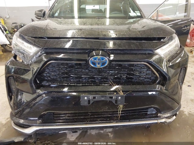 2022 TOYOTA RAV4 PRIME SE 6