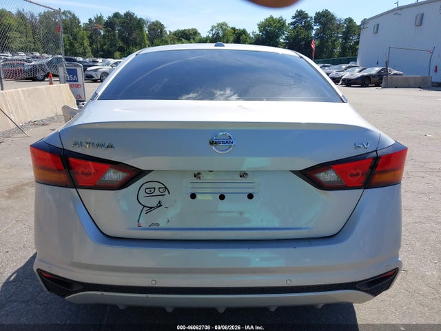 2022 NISSAN ALTIMA SV FWD 17
