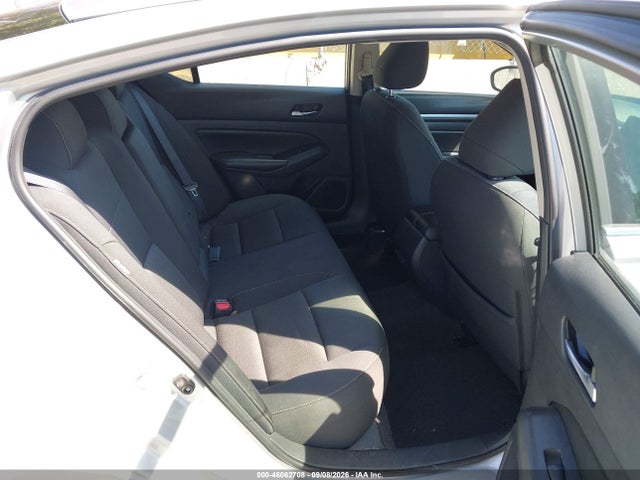 2022 NISSAN ALTIMA SV FWD 8