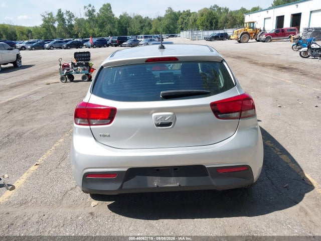2022 KIA RIO 5-DOOR S 16