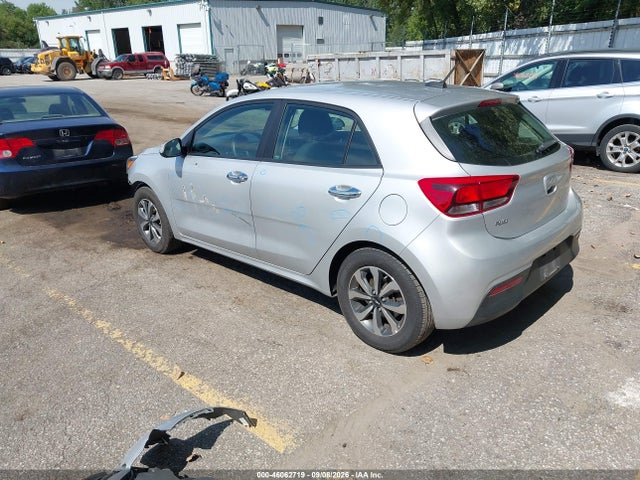 2022 KIA RIO 5-DOOR S 3
