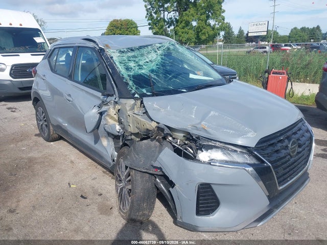 2021 NISSAN KICKS SV XTRONIC CVT 6