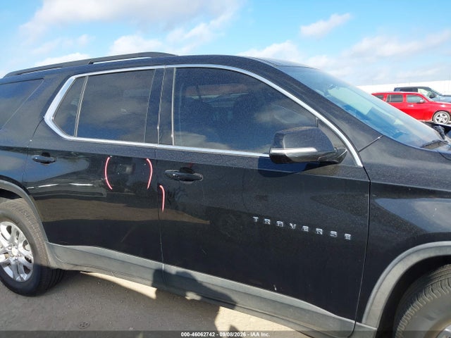 2019 CHEVROLET TRAVERSE 2FL 14