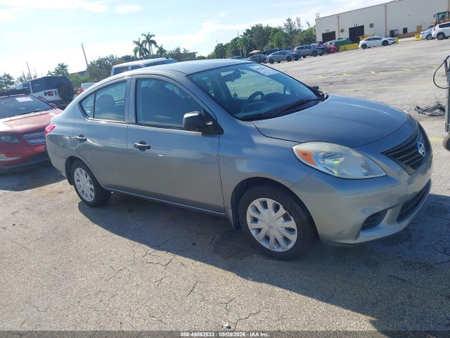 2012 Nissan VERSA 1.6 S — фото 12
