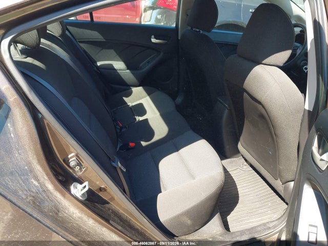 2017 KIA FORTE LX 8