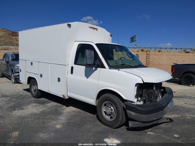 2017 CHEVROLET EXPRESS CUTAWAY WORK VAN