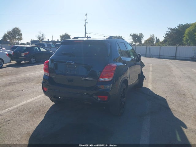2021 CHEVROLET TRAX FWD LT 4