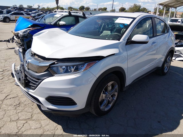 2021 HONDA HR-V AWD LX 2
