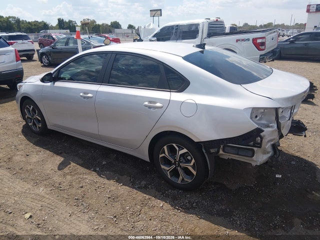 2021 KIA FORTE LXS 3