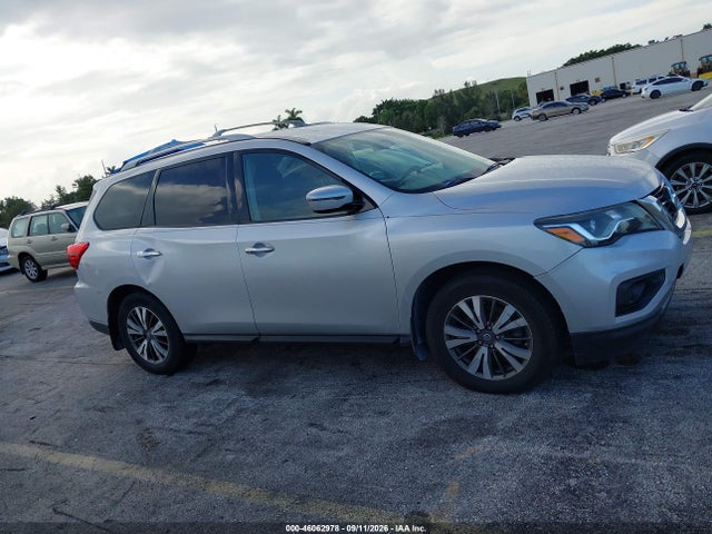 2017 NISSAN PATHFINDER S 13