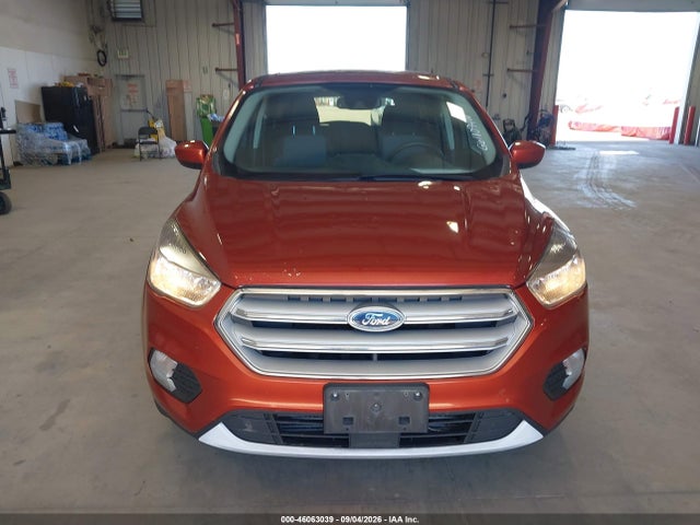 2019 FORD ESCAPE SE 17