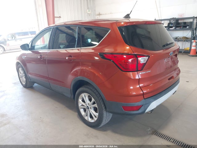 2019 FORD ESCAPE SE 3
