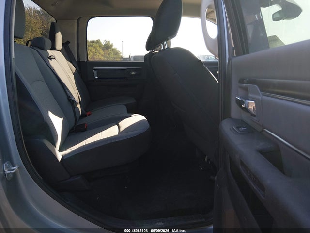 2023 RAM 1500 CLASSIC SLT 8