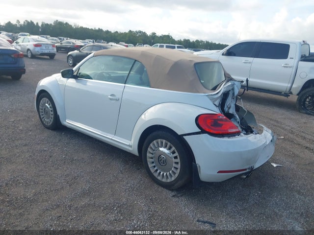 2014 Volkswagen BEETLE 1.8T 照片 3