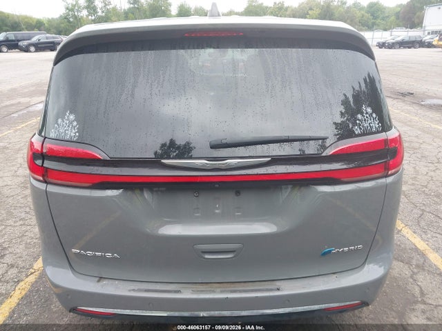 2022 CHRYSLER PACIFICA HYBRID TOURING L 16