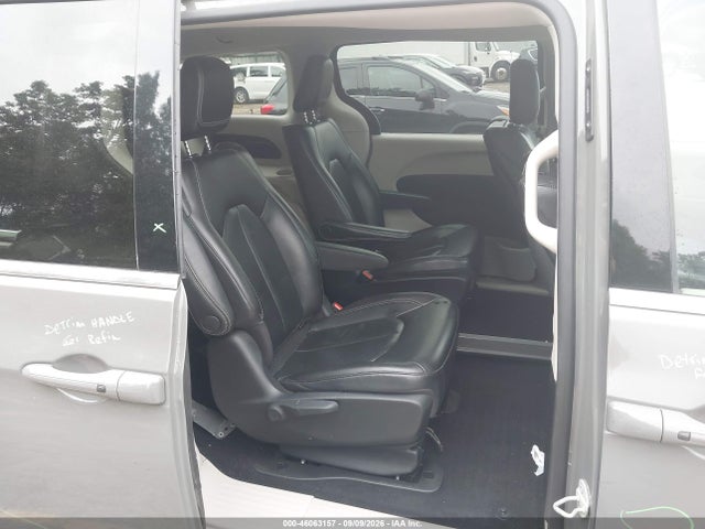 2022 CHRYSLER PACIFICA HYBRID TOURING L 8