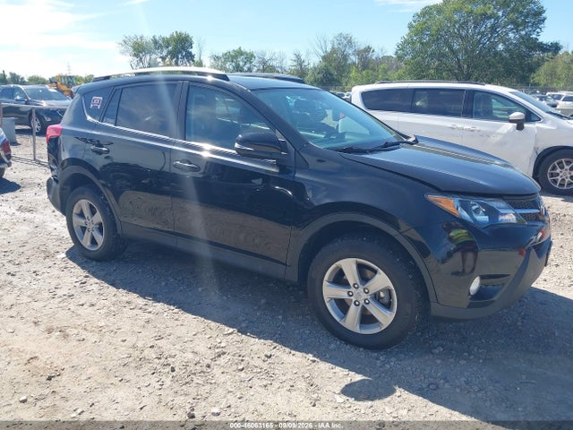 2014 TOYOTA RAV4 XLE