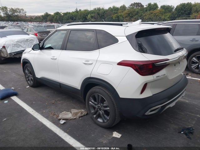 2023 KIA SELTOS S 3