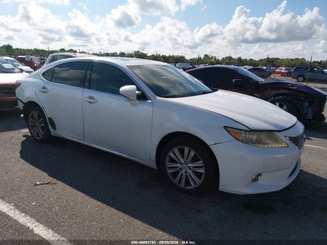 2013 LEXUS ES 