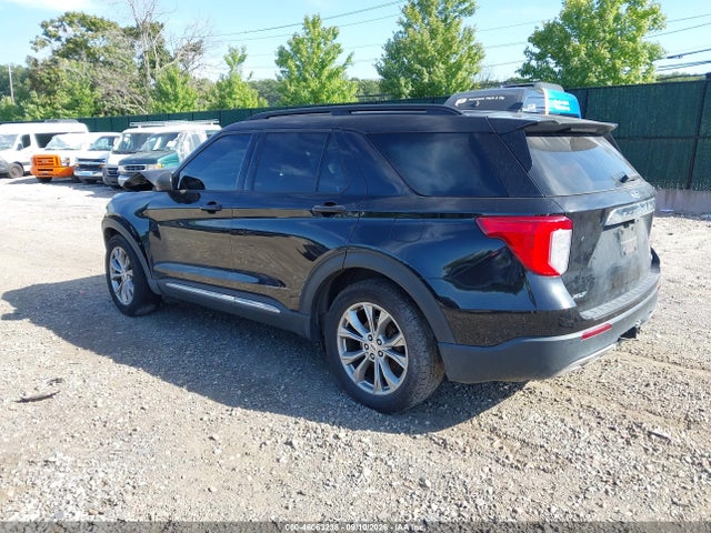 2022 FORD EXPLORER XLT 3