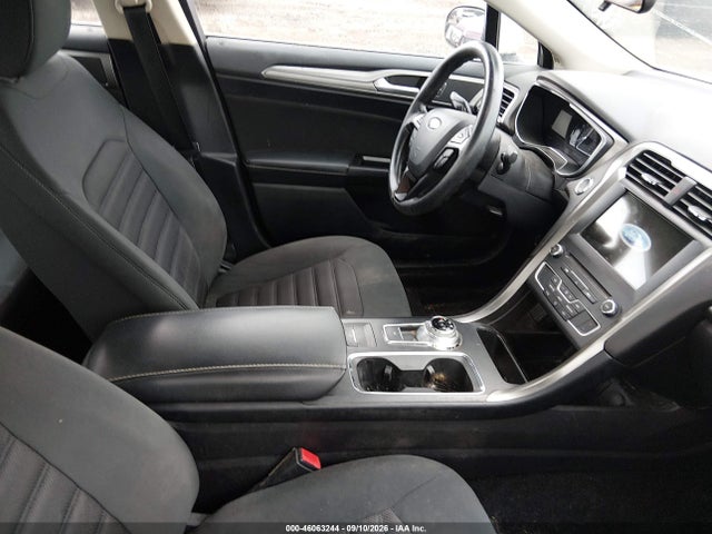 2017 FORD FUSION SE 5