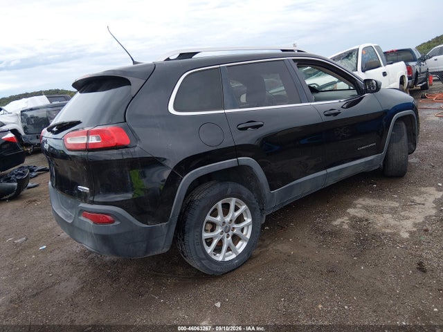 2017 JEEP CHEROKEE LATITUDE FWD 4