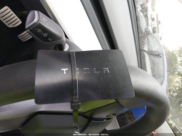 2022 TESLA MODEL Y PERFORMANCE DUAL MOTOR ALL-WHEEL DRIVE 10