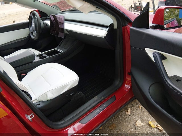 2022 TESLA MODEL Y PERFORMANCE DUAL MOTOR ALL-WHEEL DRIVE 5