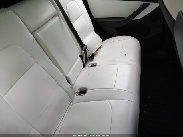 2022 TESLA MODEL Y PERFORMANCE DUAL MOTOR ALL-WHEEL DRIVE 8