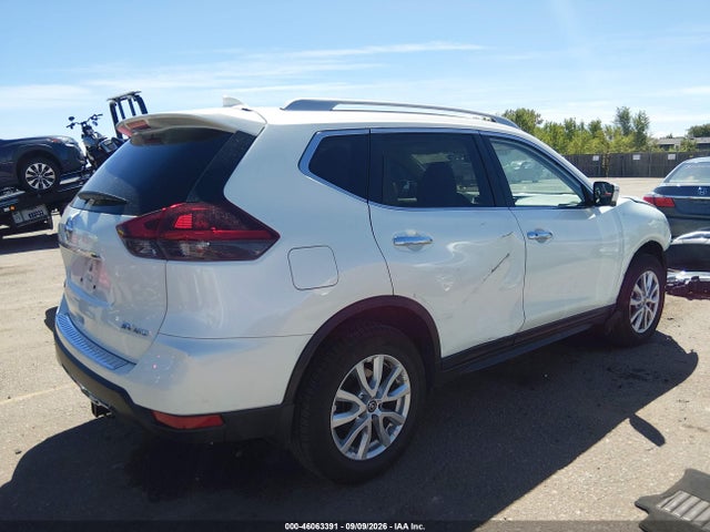 2018 NISSAN ROGUE SV 4
